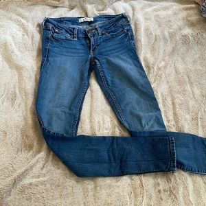 Hollister skinny jeans
